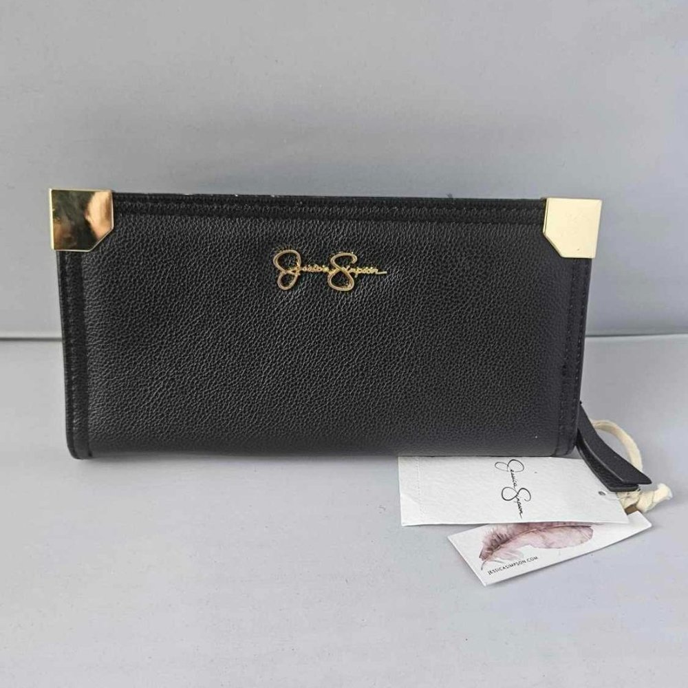 Jessica Simpson Collection | Black Frankie Wallet